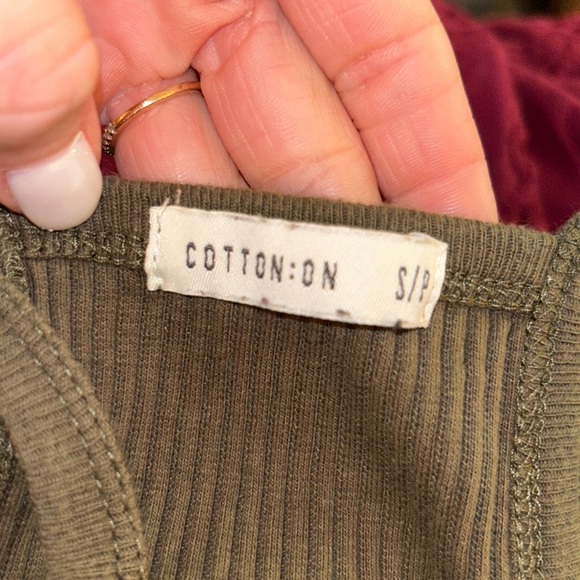 Small Green Ribbed Tank - Picture 2 of 2